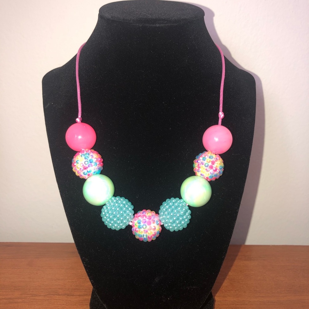 Bubblegum necklace